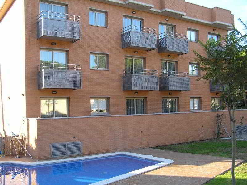 Aparthotel Bardon Castelldefels Eksteriør billede